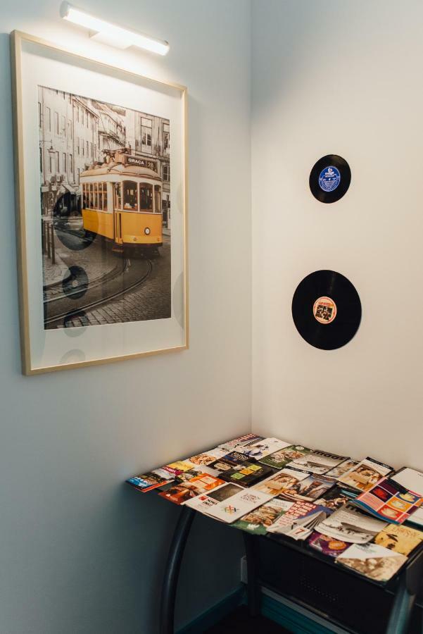 C&O Guest House Lisbon Bagian luar foto
